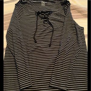 Old Navy top - WORN ONCE!